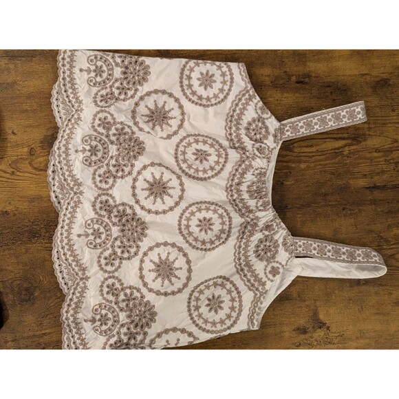Embroidered Boho Eyelet Tank Top – Size PXL – Ivory & Taupe – 100% Cotton - Picture 8 of 10